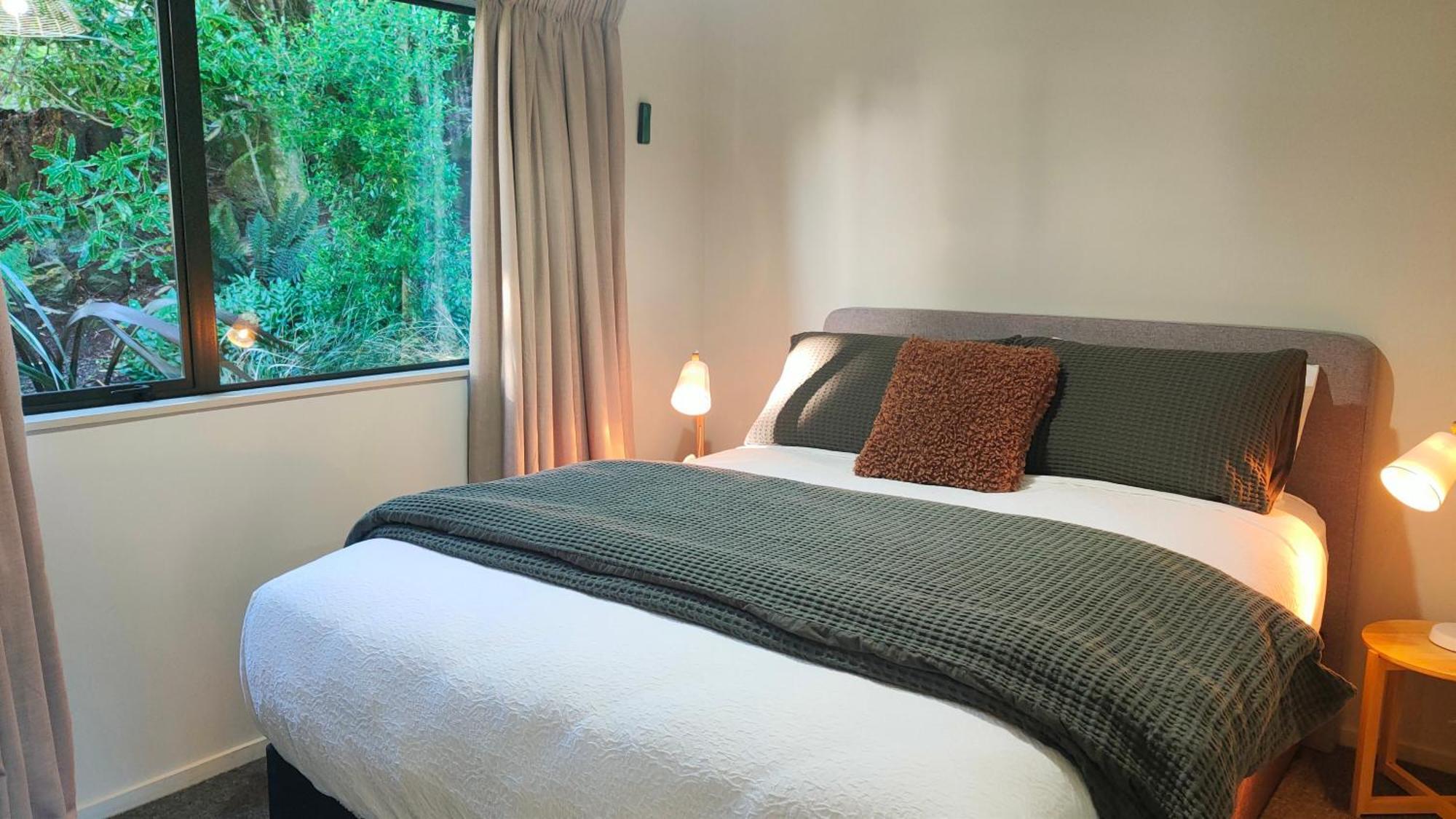 Pukemara Retreat Apartment Sandymount ภายนอก รูปภาพ